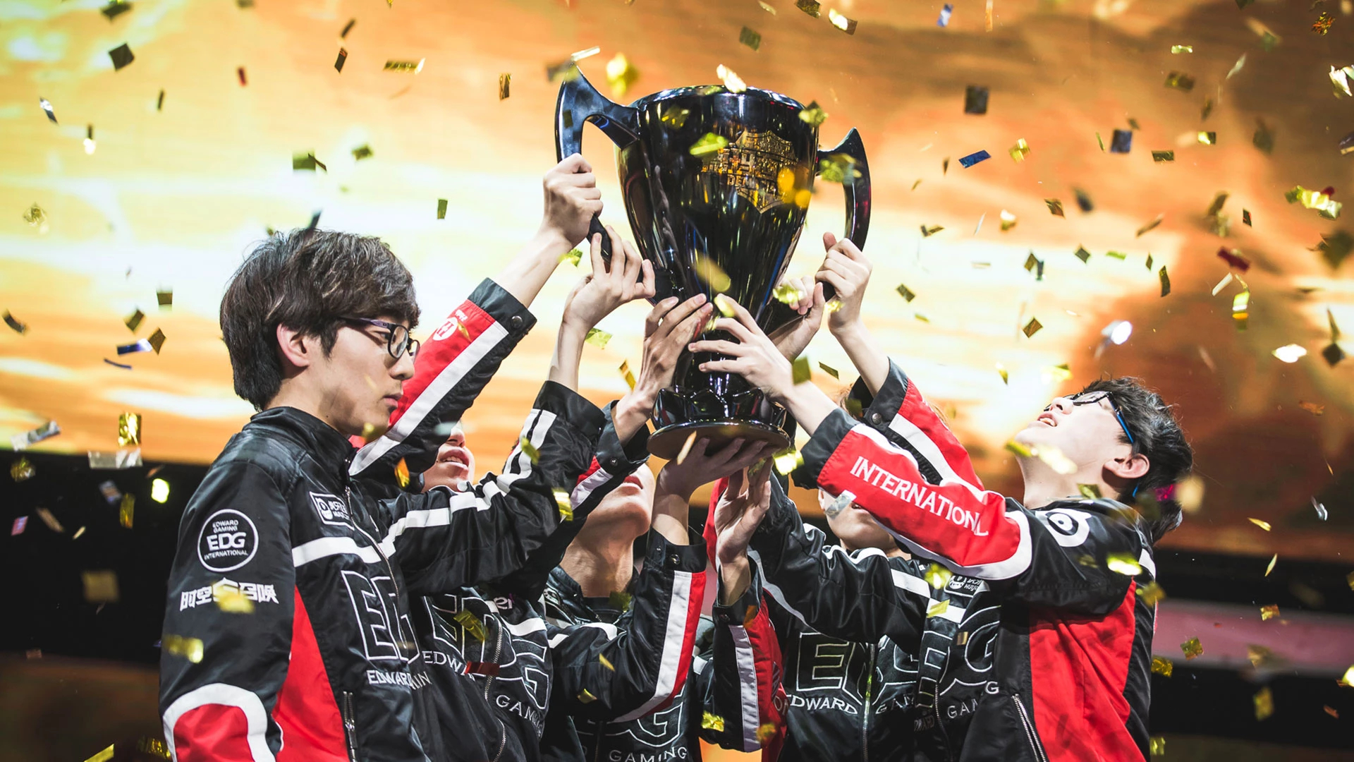 BLG.Knight欧服Rank狂练黑科技，为S15LOL全球总决赛藏大招